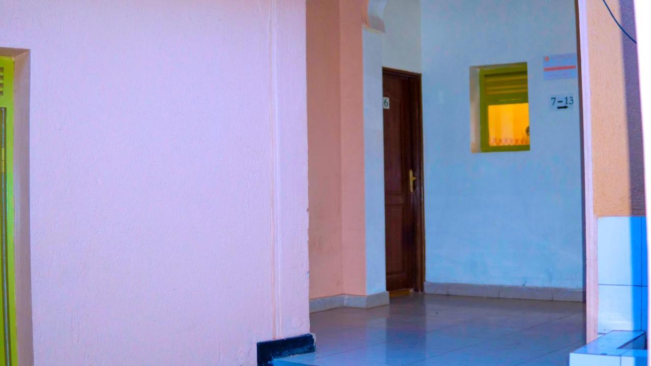 Peace & Grace Motel Kigali Kültér fotó